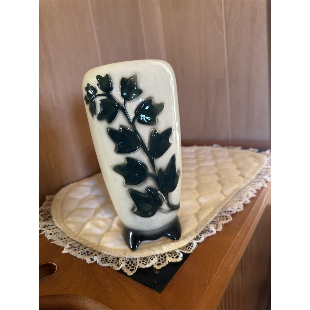 Vintage Mid Century Royal Copley Art Pottery Ivy Leaf Footed‎ Vase 8" Tall